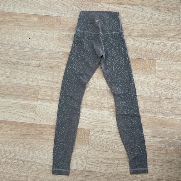 Align 28” leggings - Picture 2 of 4